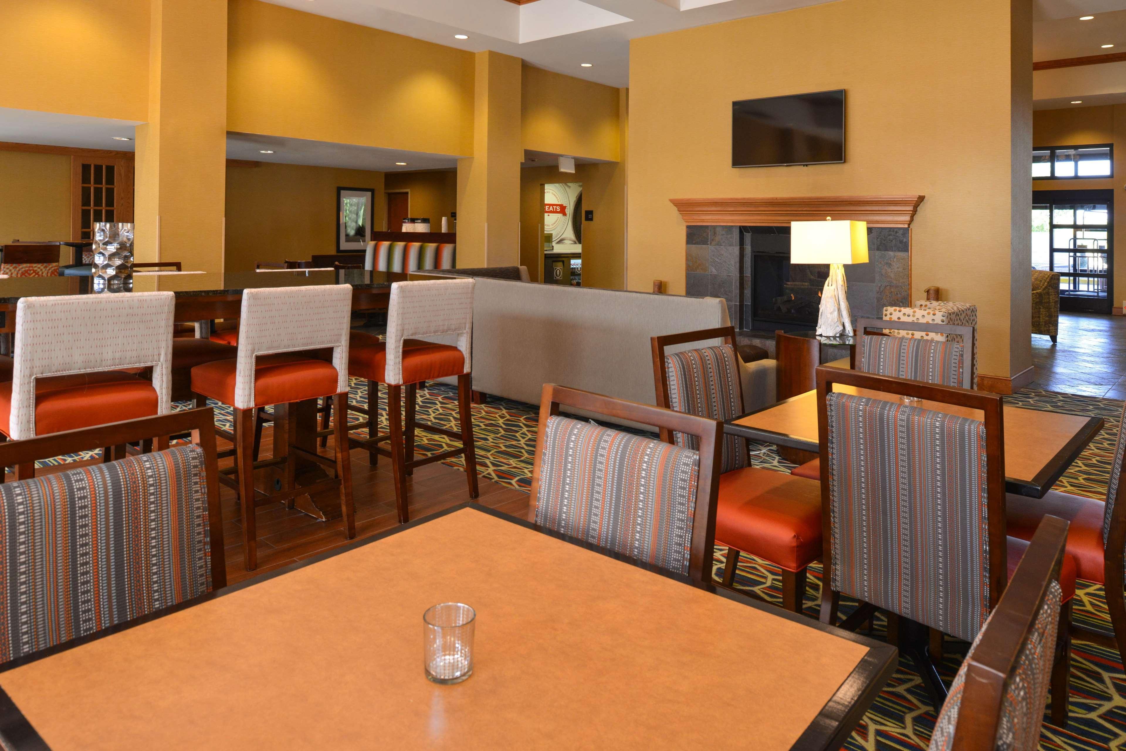 Hampton Inn & Suites Pueblo-Southgate Eksteriør billede