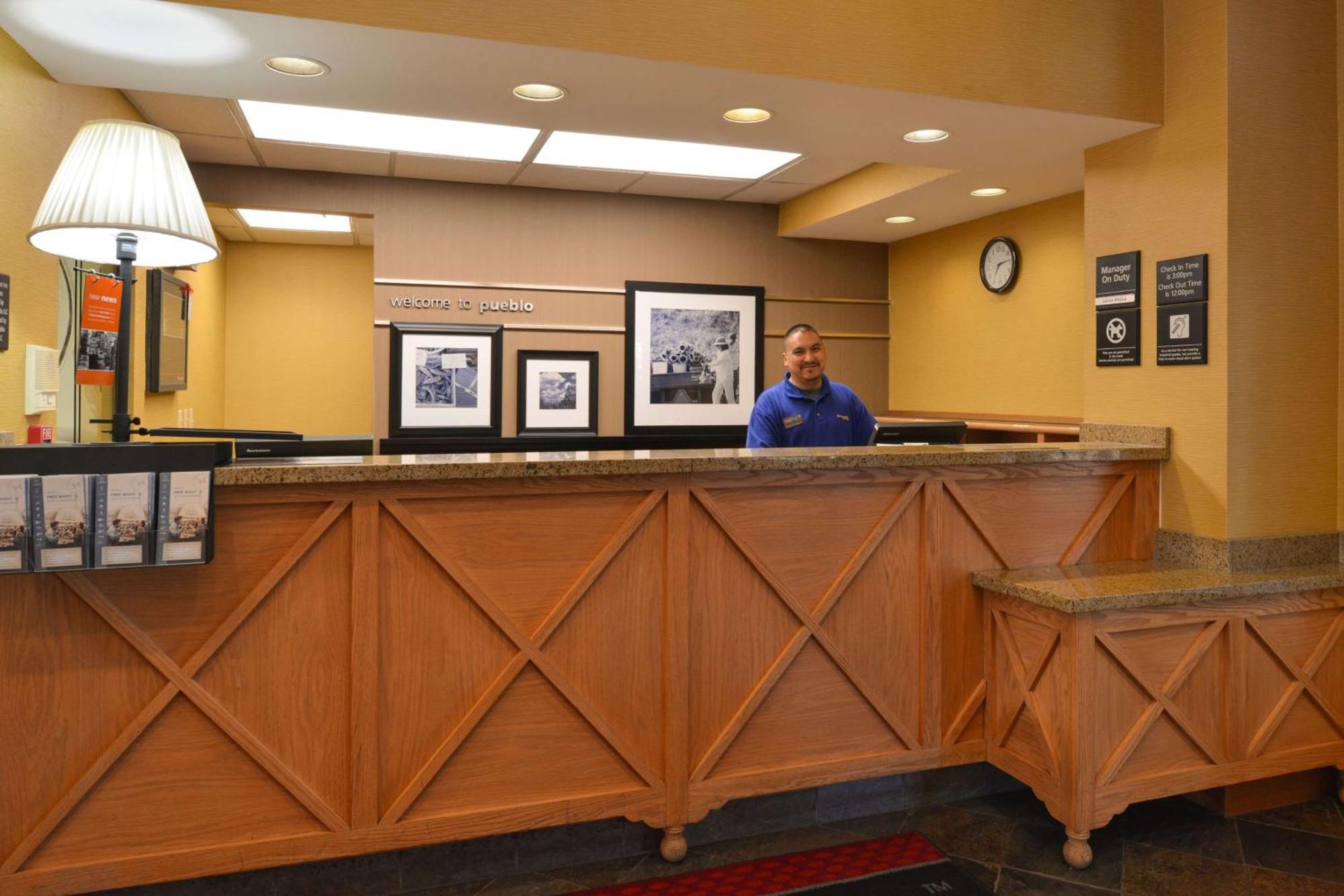 Hampton Inn & Suites Pueblo-Southgate Eksteriør billede