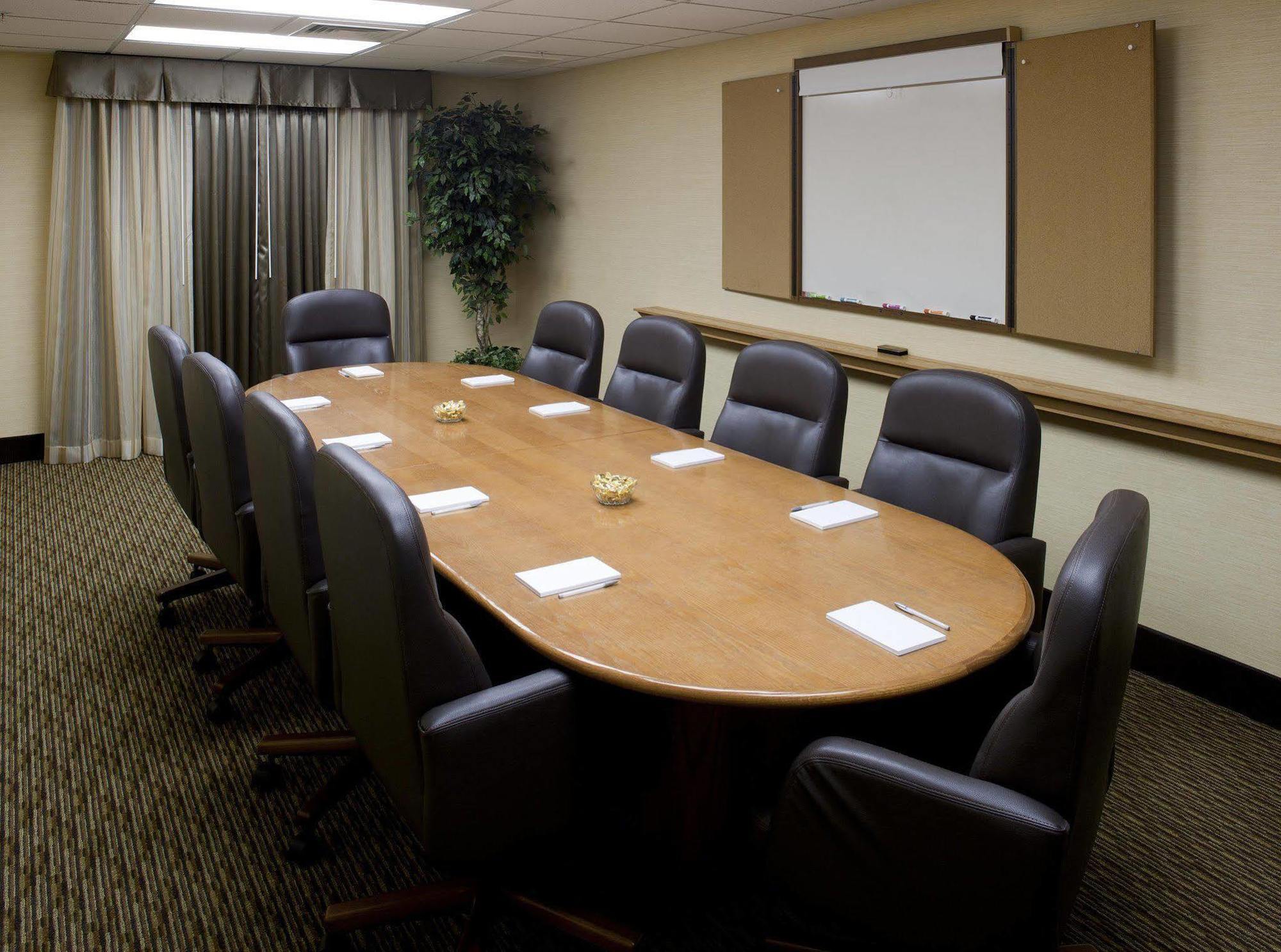 Hampton Inn & Suites Pueblo-Southgate Eksteriør billede